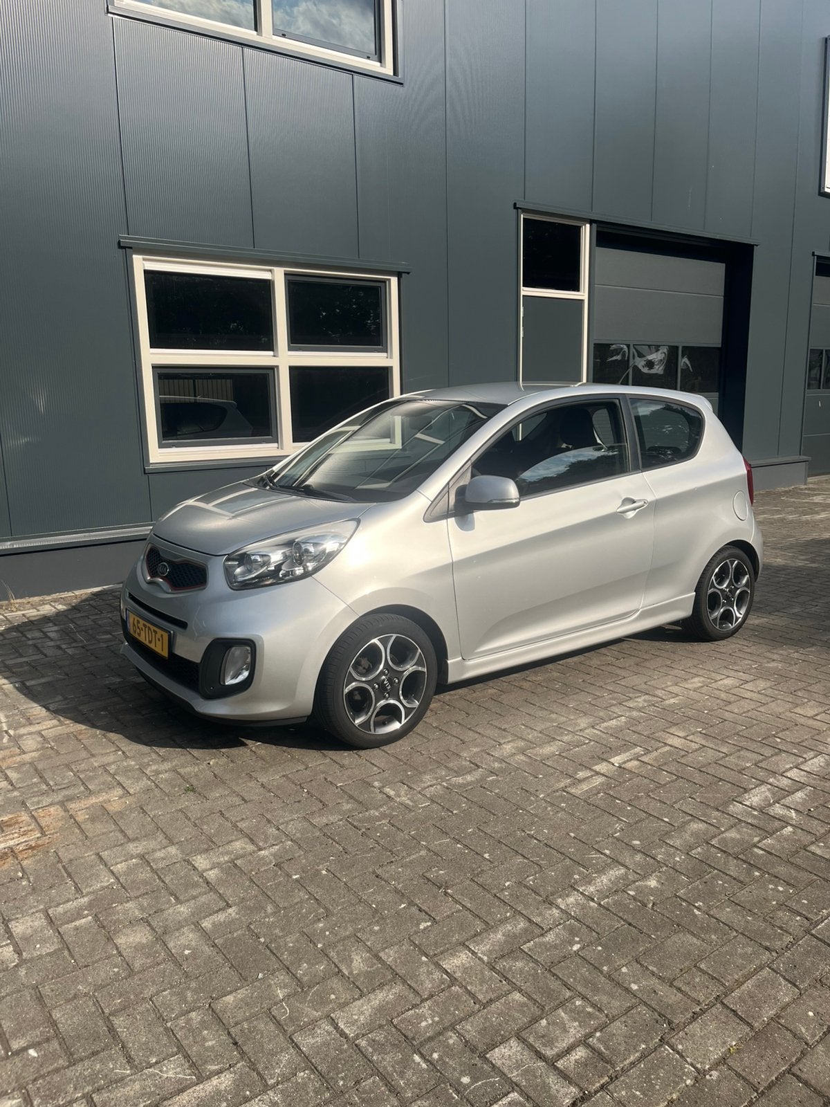 Kia Picanto 1.0 Cvvt 3-DRS 2012 , luxe met airco etc, Auto's, Voorwielaandrijving, 400 kg, 23 km/l, Origineel Nederlands