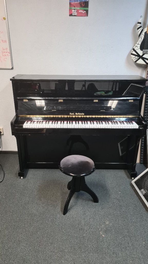 Piano zwart hoogglans goede geluidskwaliteit - met krukje, Ophalen, Gebruikt, Zwart, Piano