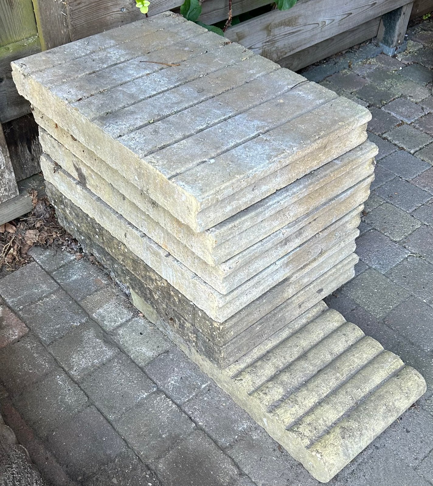 Betonnen tuin bandjes, gratis afhalen, Ophalen, Gebruikt, Overige typen, Minder dan 5 m²