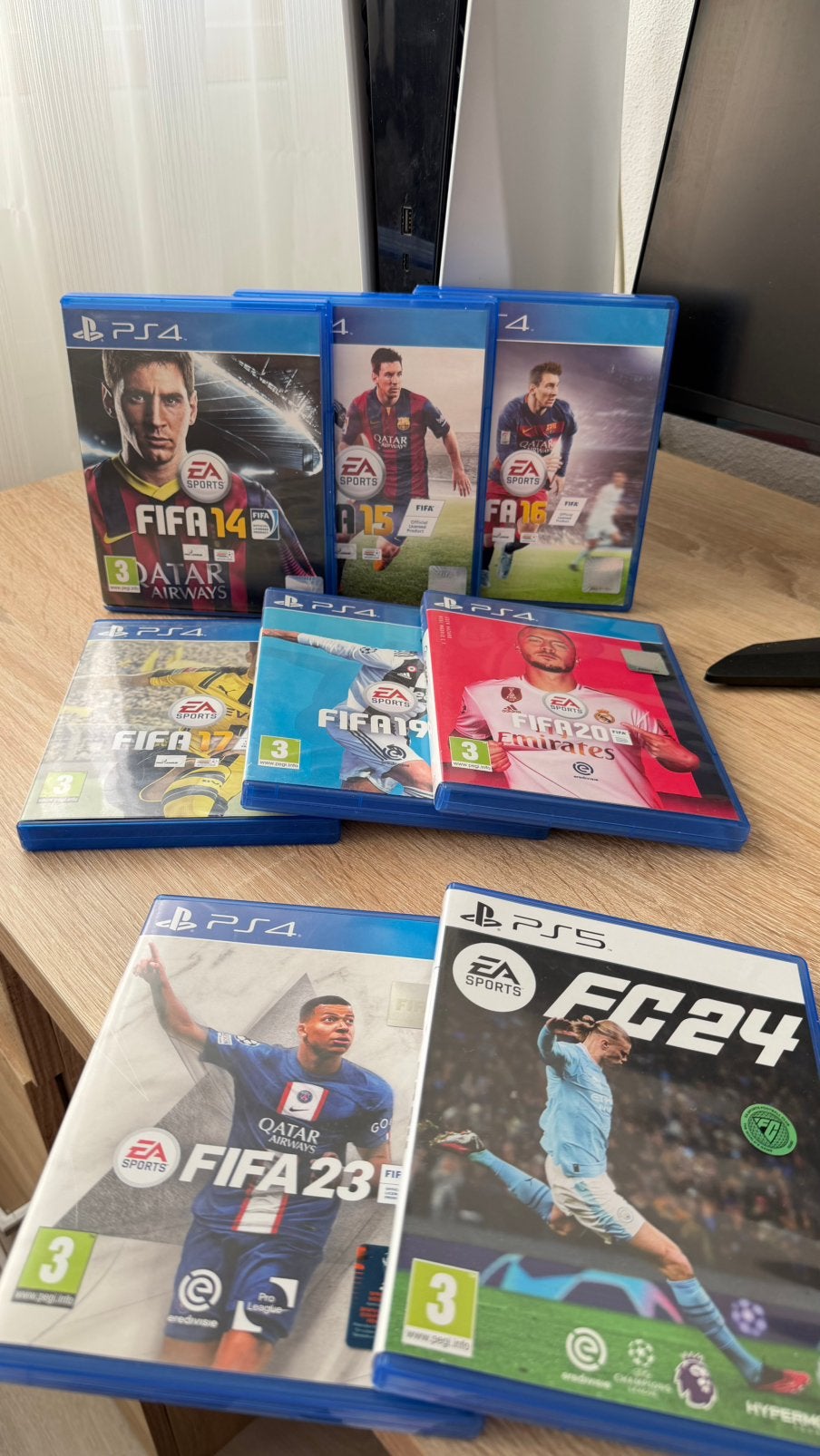 Ps4 en 5, Ophalen of Verzenden, Zo goed als nieuw, Sport, 3 spelers of meer