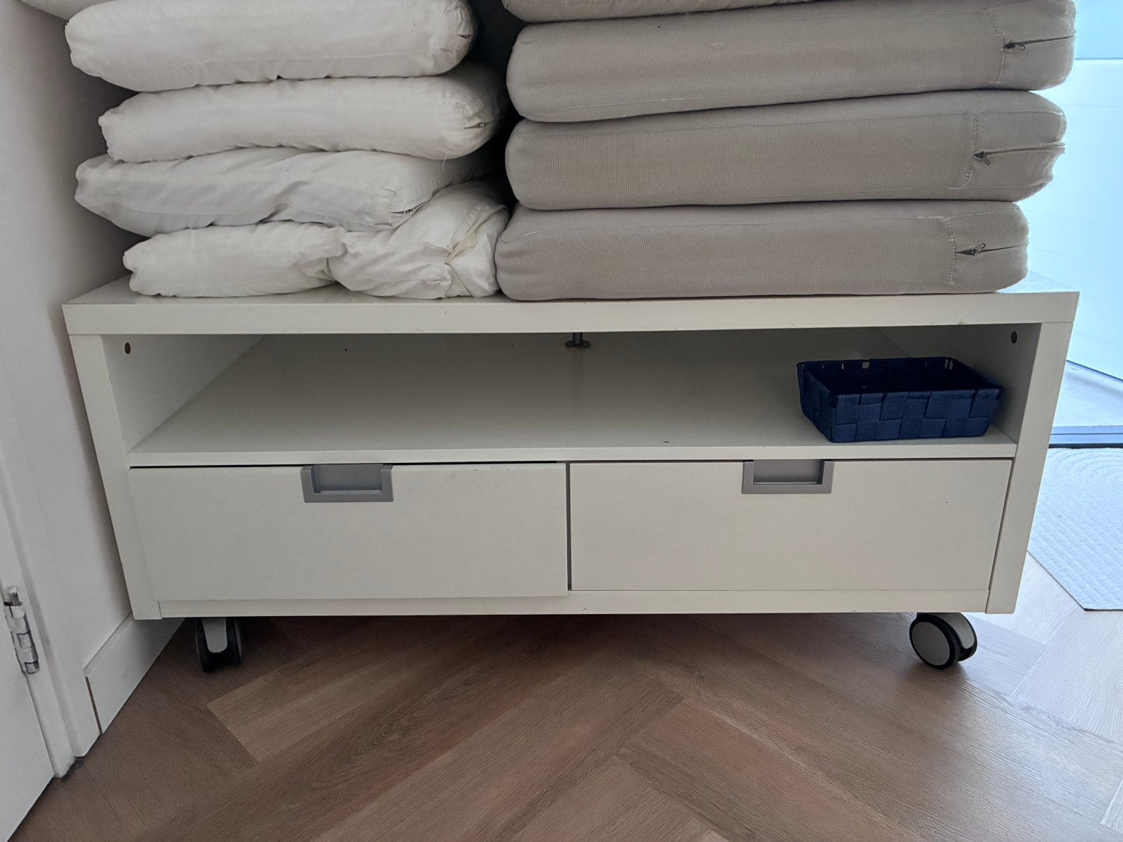 Kastje ikea, Ophalen, Gebruikt