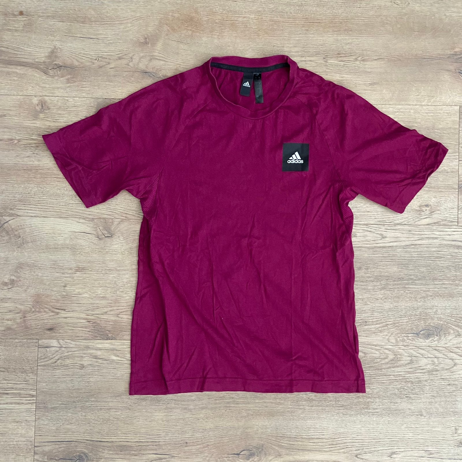 Adidas Heren Sportshirt T-shirt paars Sportbroek Maat S, Fitness, Paars, Ophalen of Verzenden, Zo goed als nieuw