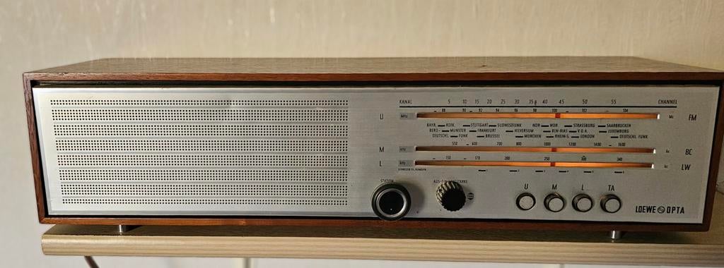 Vintage Loewe Opta radio, Ophalen of Verzenden, Gebruikt