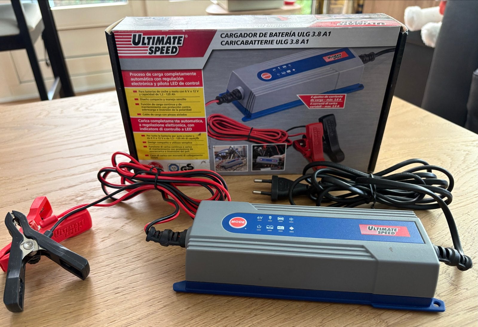 Ultimate Speed ULG 3.8 A1 Acculader 12V/6V - Nieuw, Ophalen, Nieuw