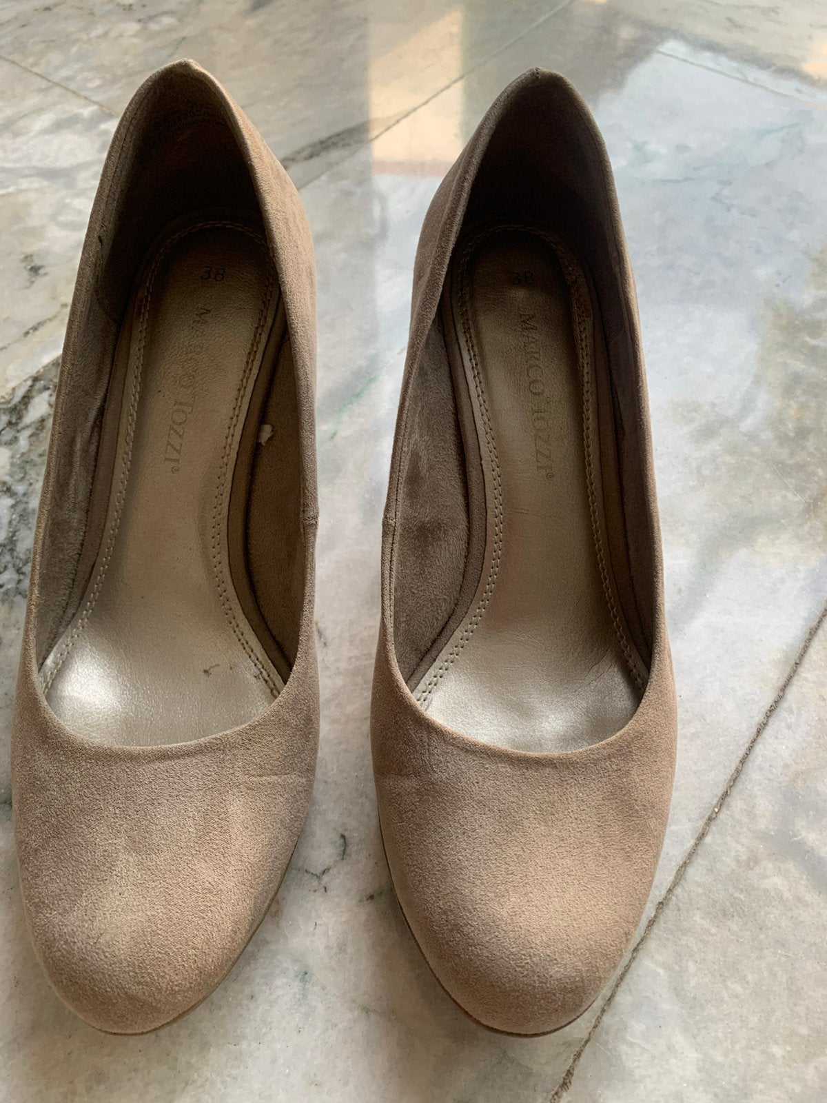 Beige pumps, maat 38, Marco Tozzi, suède-achtig, Pumps, Beige, Ophalen of Verzenden, Gedragen