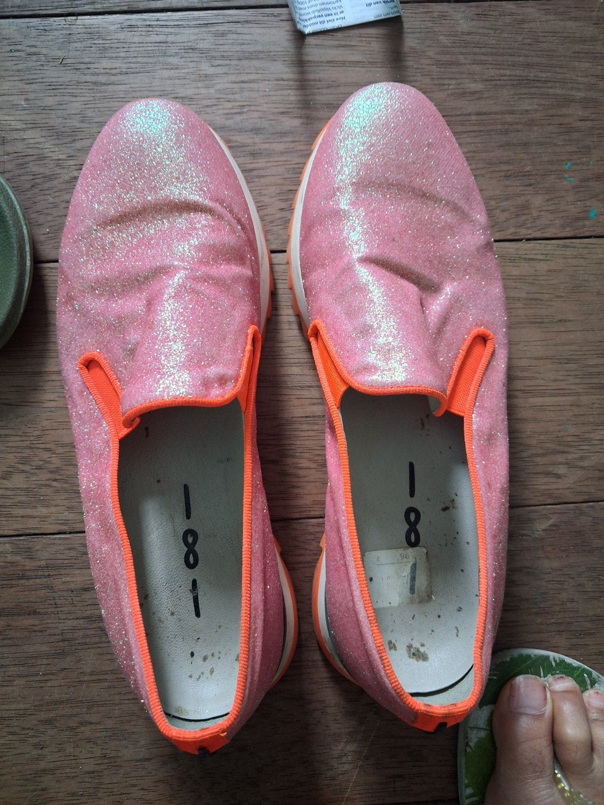 Roze glitter instappers - Maat 37, Kleding | Dames, Schoenen, Ophalen of Verzenden, Gedragen, Roze, Instappers