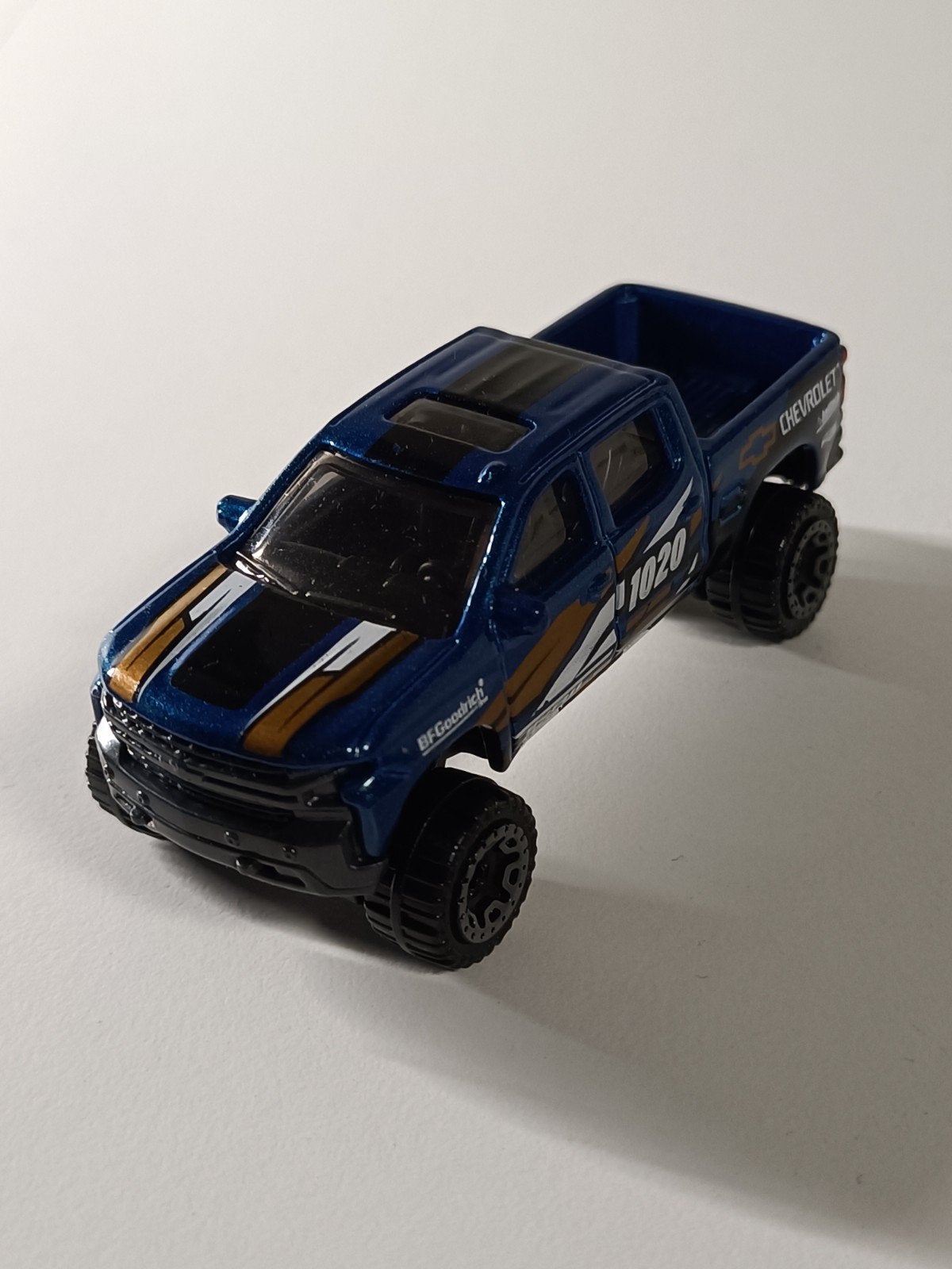 Hot Wheels Chevrolet Silverado 1020 Pickup Truck, Ophalen of Verzenden, Zo goed als nieuw