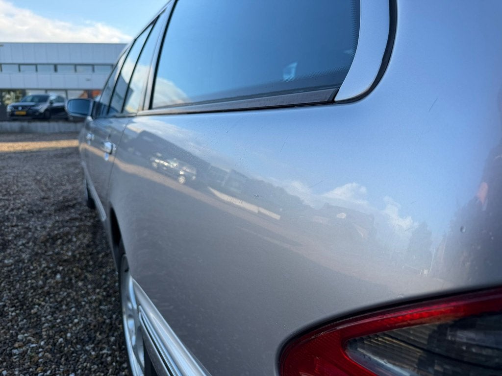 Mercedes-Benz E 320 4-MATIC | Kombi | Blijvend Youngtimer, foto 8