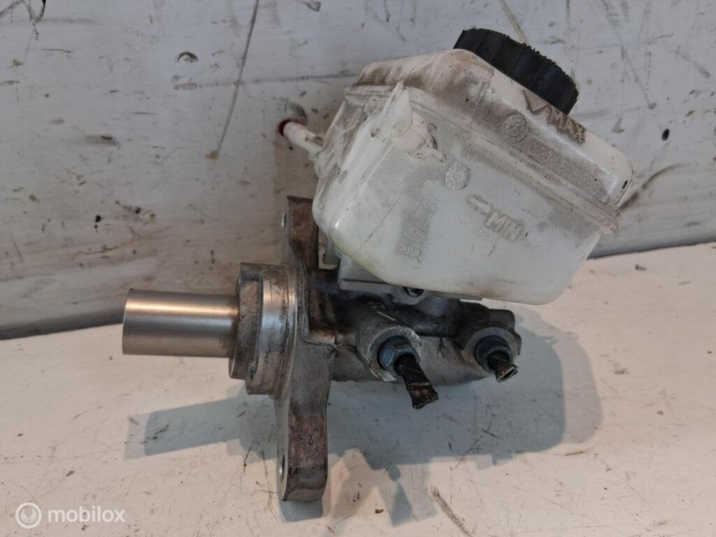 Hoofdremcilinder BMW 1-serie F20 LCI ('15->) 702620, Gebruikt, Ophalen of Verzenden, BMW, BMW