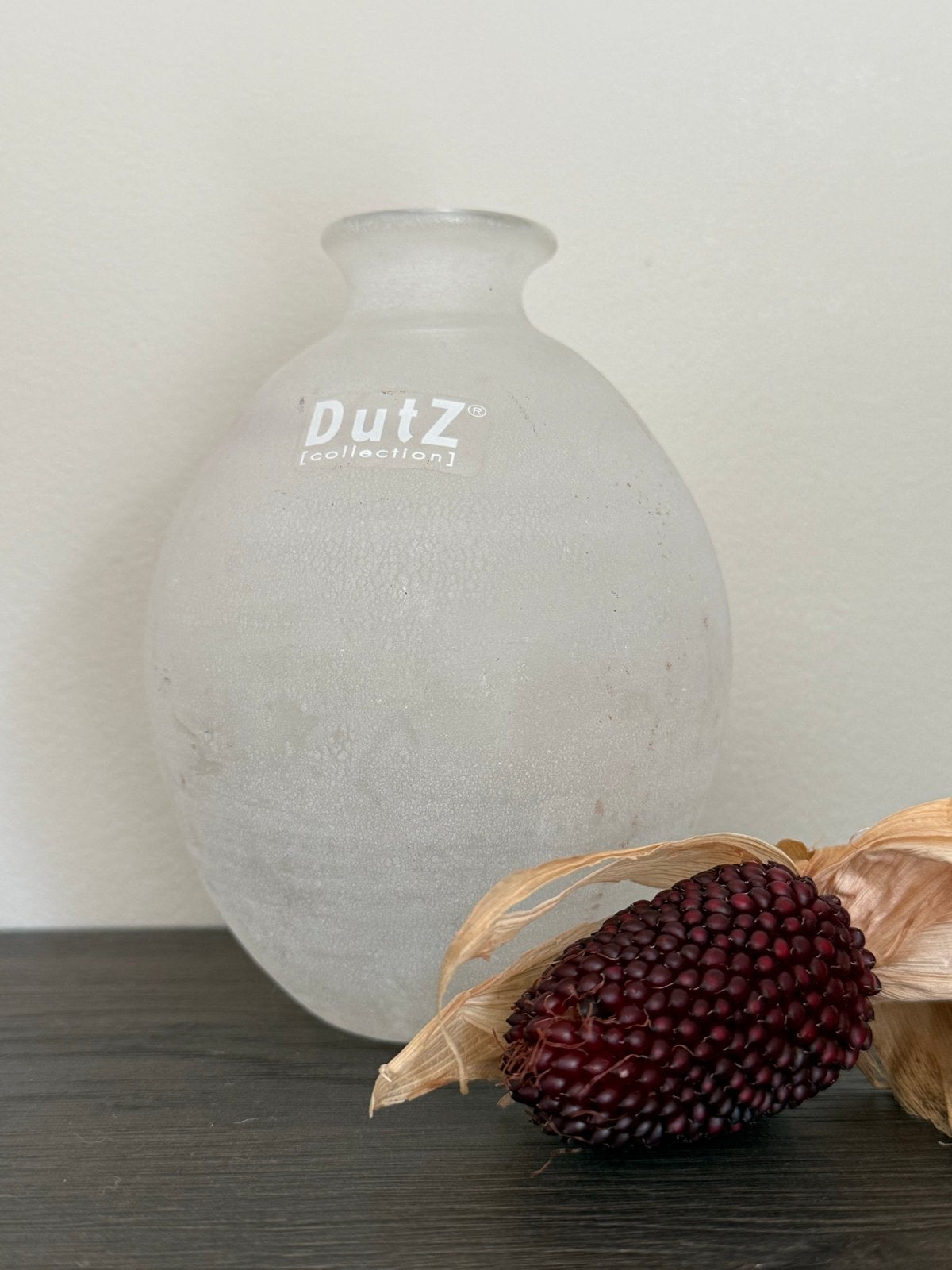 DutZ Collection matte glazen vaas - stijlvol en bol, Gebruikt, Wit, Ophalen of Verzenden, Glas