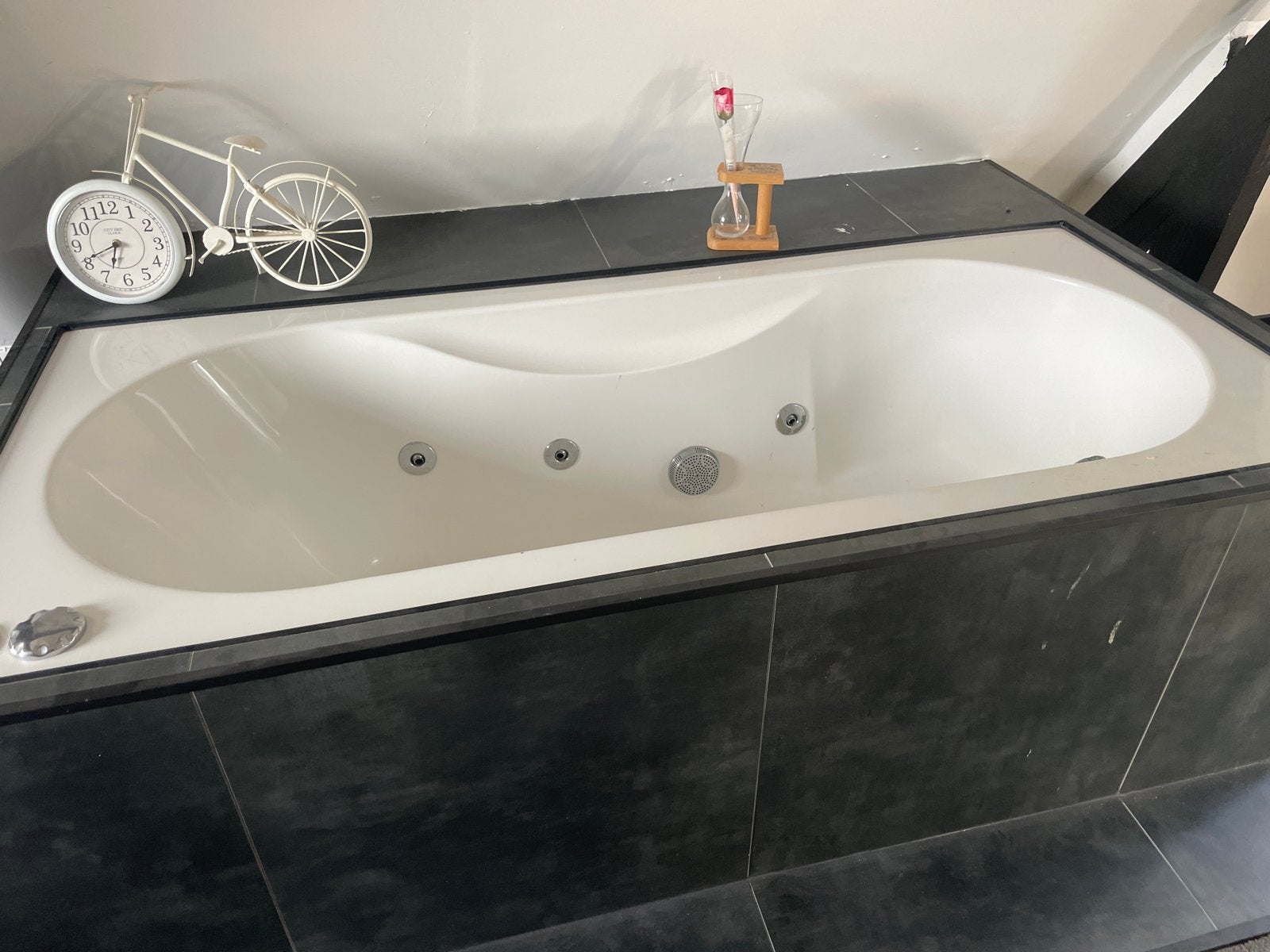 Gratis Whirlpool Bad - Zelf demonteren en ophalen, Ophalen, Gebruikt, Bad