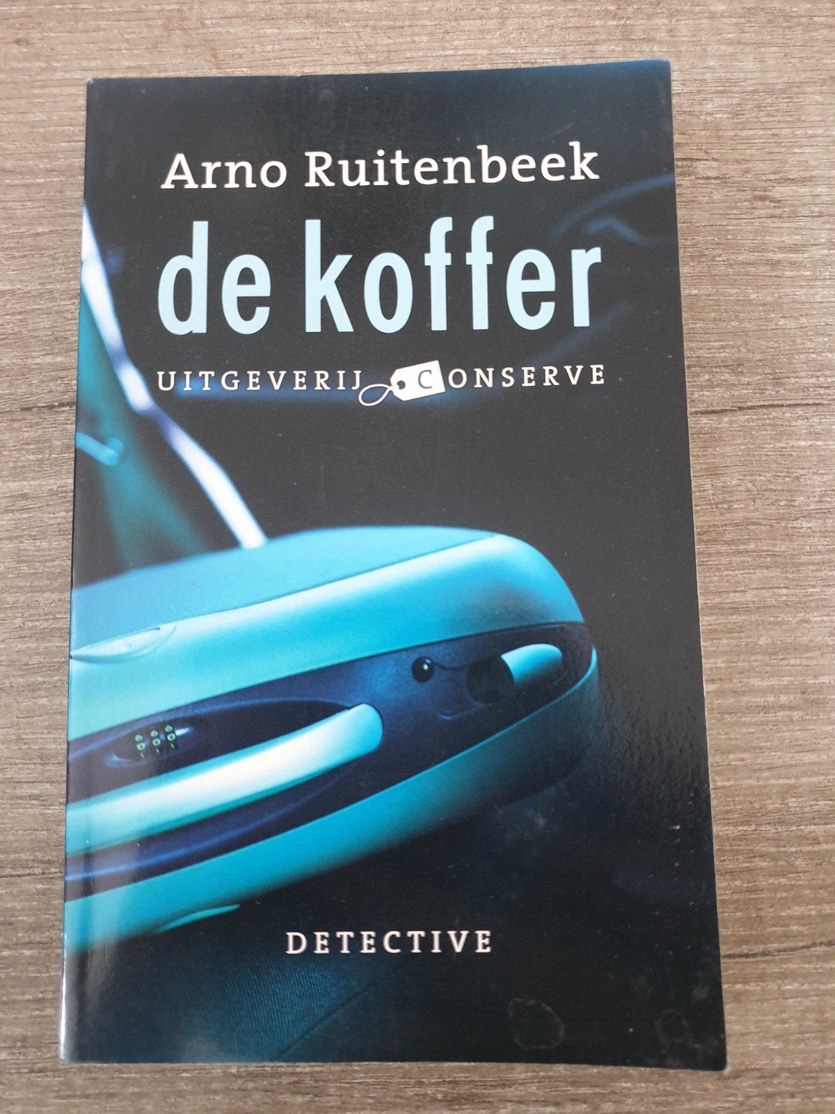 De Koffer - Arno Ruitenbeek (Detective), Ophalen of Verzenden, Gelezen, Arno Ruitenbeek