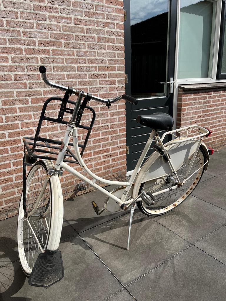 Vintage omafiets met voordrager - Wit, Terugtraprem, Gebruikt, 56 cm of meer, Ophalen