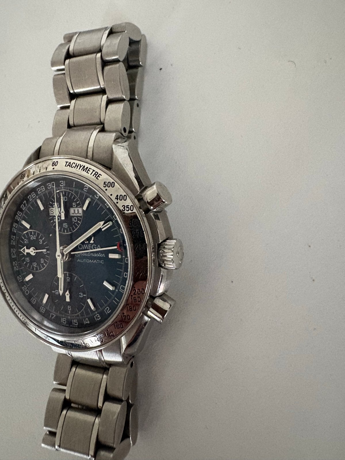 Foto 4 van Omega Speedmaster Day-Date "Triple Calendar" — Ref. 3523.80
