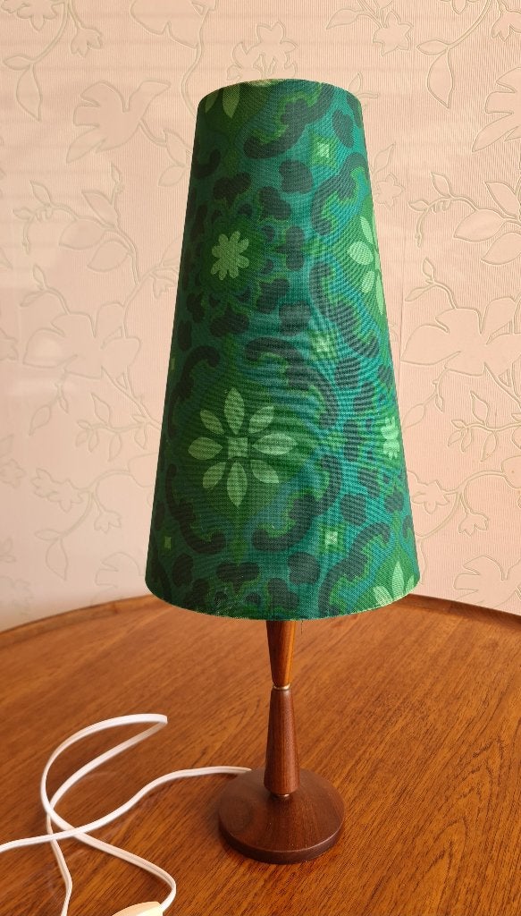 te koop: houten tafellamp groene kap, retro vintage jaren 70, Gebruikt, 35 cm, Met schakelaar, Schemerlamp