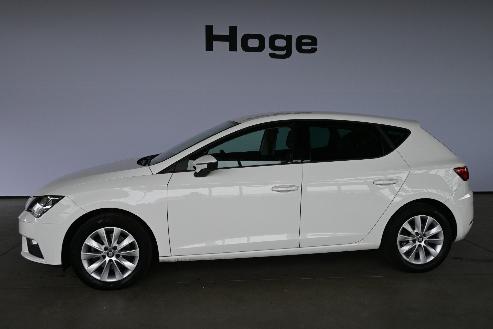 SEAT Leon 1.5 TSI Style Ultimate Edition Clima Navigatie Cru, Auto's, Stof, 4 cilinders, Met garantie (alle), Leon