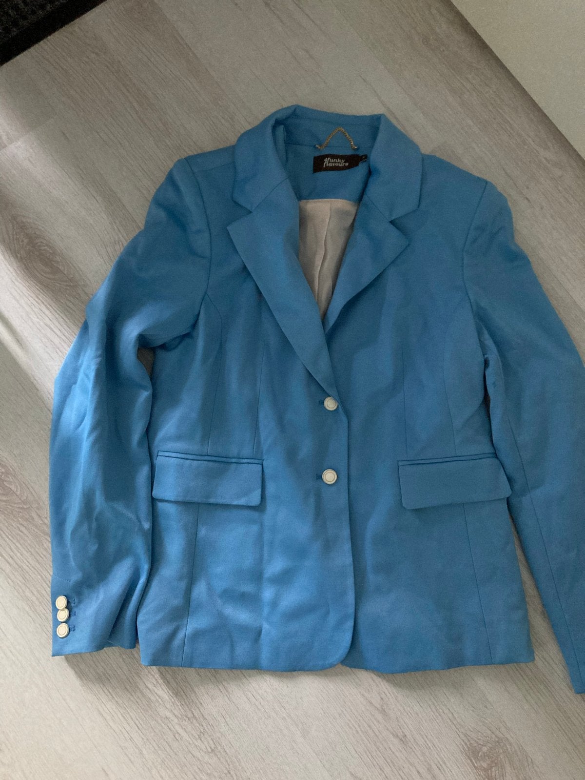 Prachtig lichtblauw jasje van 4FunkyFlavours maat M, Kleding | Dames, Ophalen of Verzenden, Zo goed als nieuw, Maat 38/40 (M)