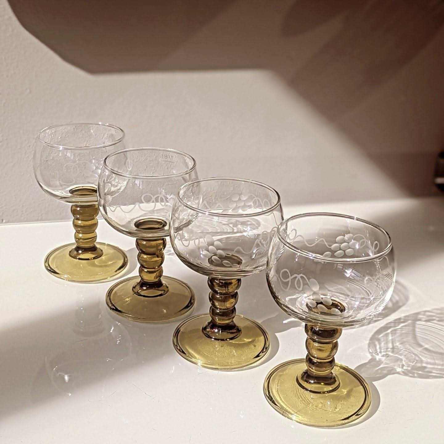 Set van 4 prachtige Roemer wijnglazen, olijfgroen, Antiek en Kunst, Ophalen of Verzenden