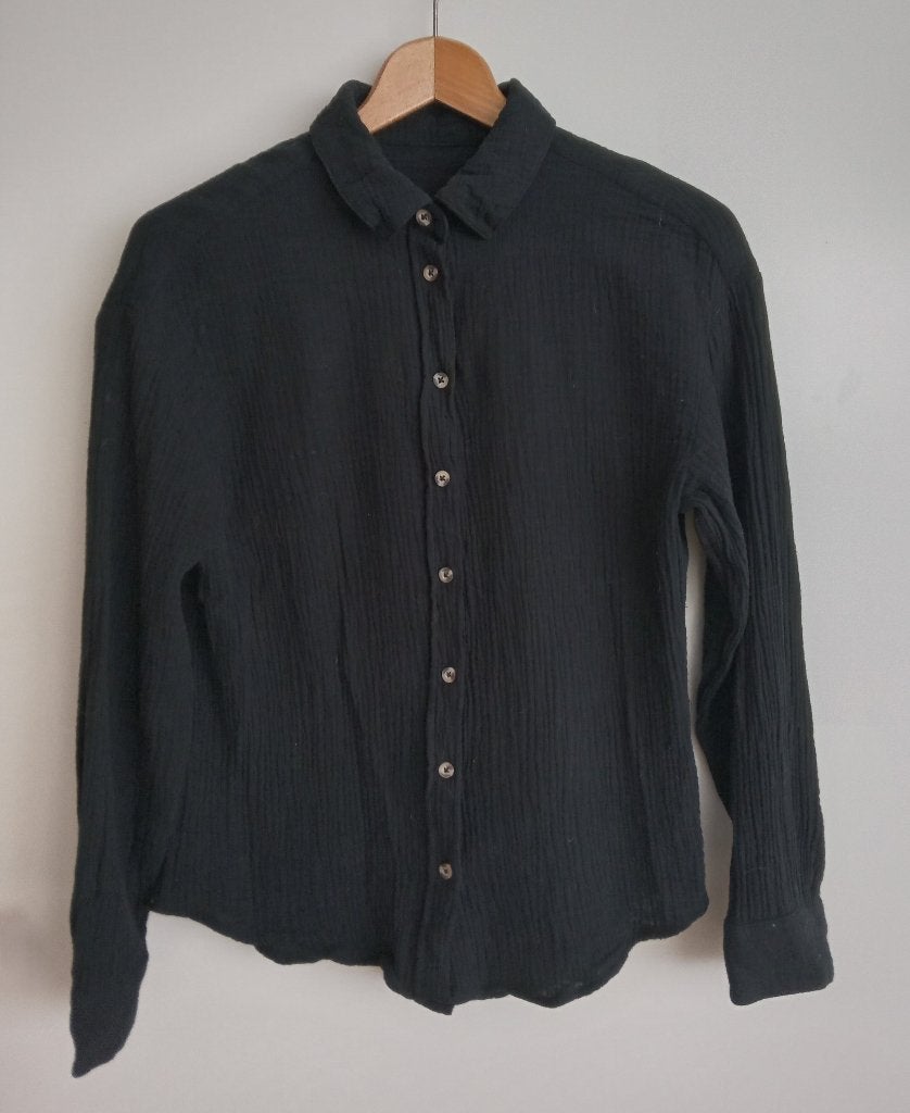 Zwarte blouse van mousseline stof, maat M, Verzenden, Zwart, Zo goed als nieuw, Stichting Angel's Choice