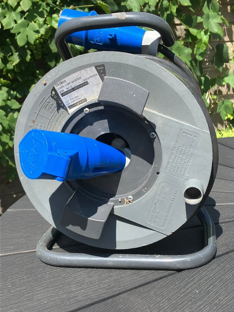 Kabel 20 meter voor verbinding tent/caravan met camping, Caravans en Kamperen, Ophalen, Zo goed als nieuw