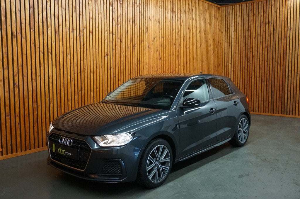 Audi A1 25 TFSI EPIC Apple Carplay / Clima / Navigatie, 21 km/l, 95 pk, Met garantie (alle), Bedrijf