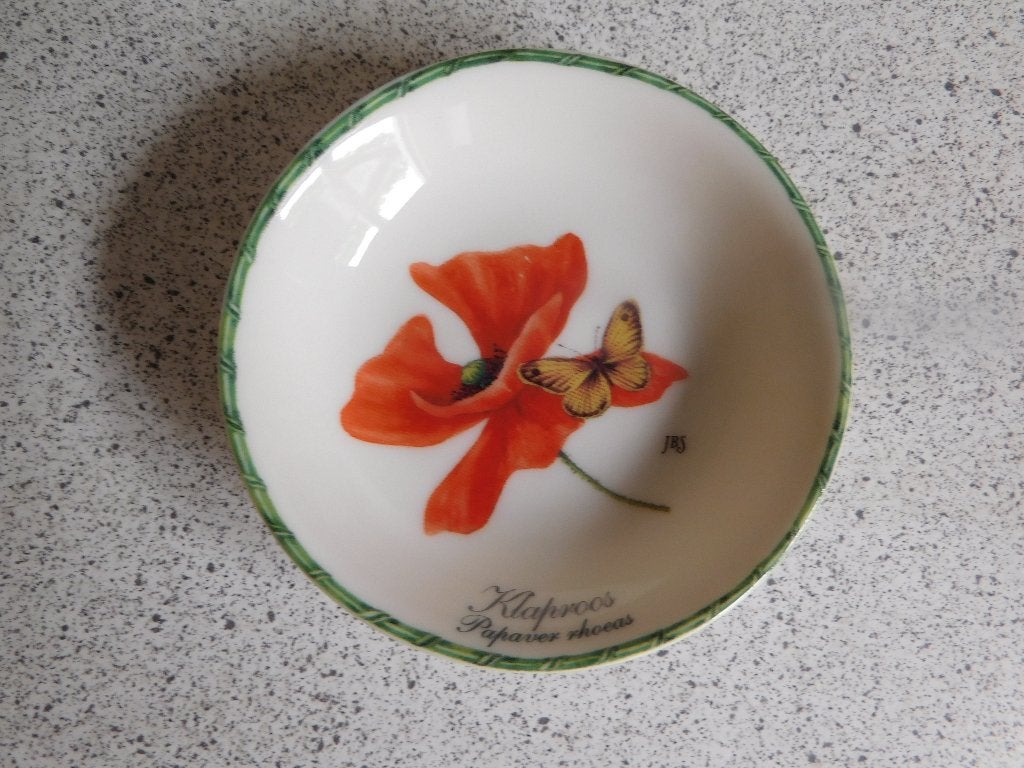 Bord 9 cm. Klaproos Juni 2009 Janneke Brinkman JBS, Huis en Inrichting, Keuken | Servies, Overige merken, Ophalen of Verzenden