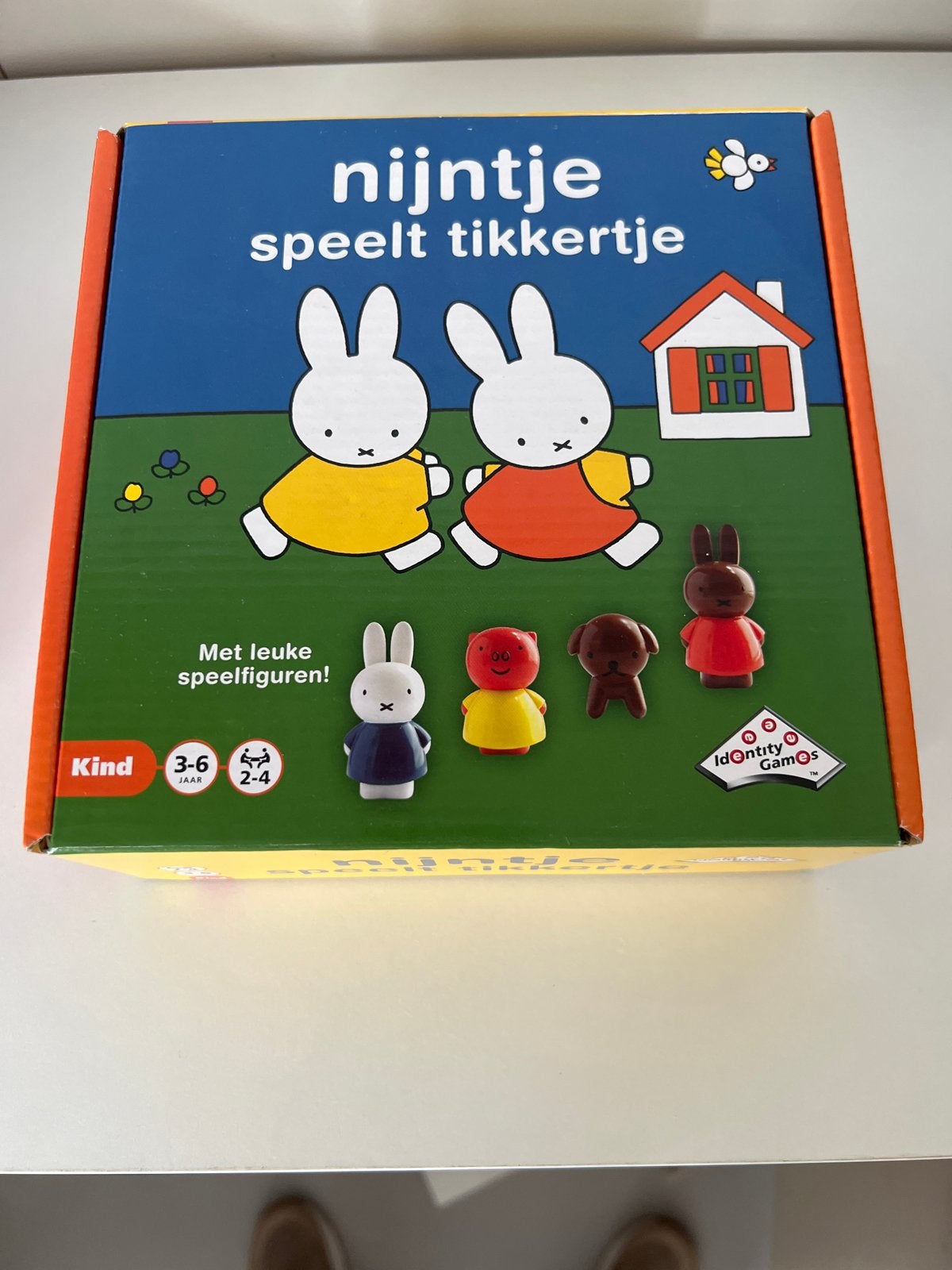 Nijntje speelt tikkertje - Leuk bordspel voor kinderen, Drie of vier spelers, Ophalen of Verzenden, Nieuw