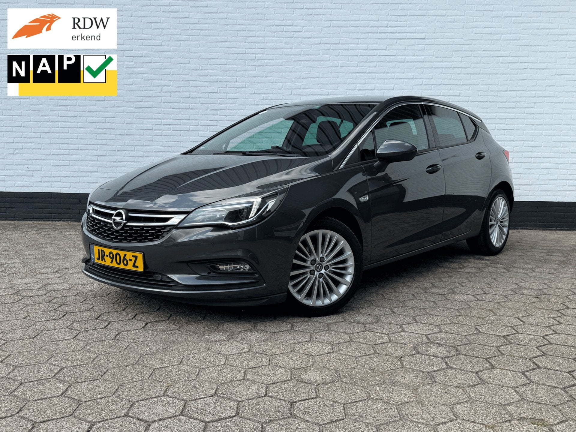 Opel Astra 1.4 Innovation CRUISE l CLIMA l CAMERA l TREKHAAK, Auto's, Gebruikt, 150 pk, Origineel Nederlands, Bedrijf