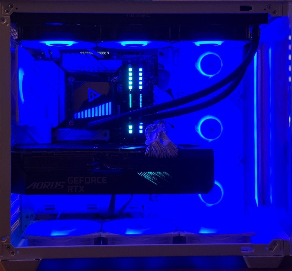 Foto 18 van MULTIMEDIA & GAMEPC i7 13790f/1TBM.2/32GBDDR5/RTX3080 OC 10G