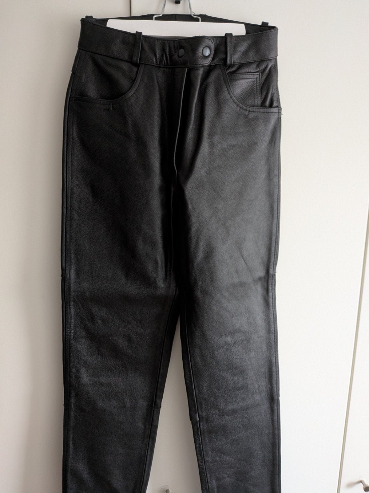 Zwarte leren broek, Maat 38/40 (M), Zwart, Bűse, Ophalen of Verzenden