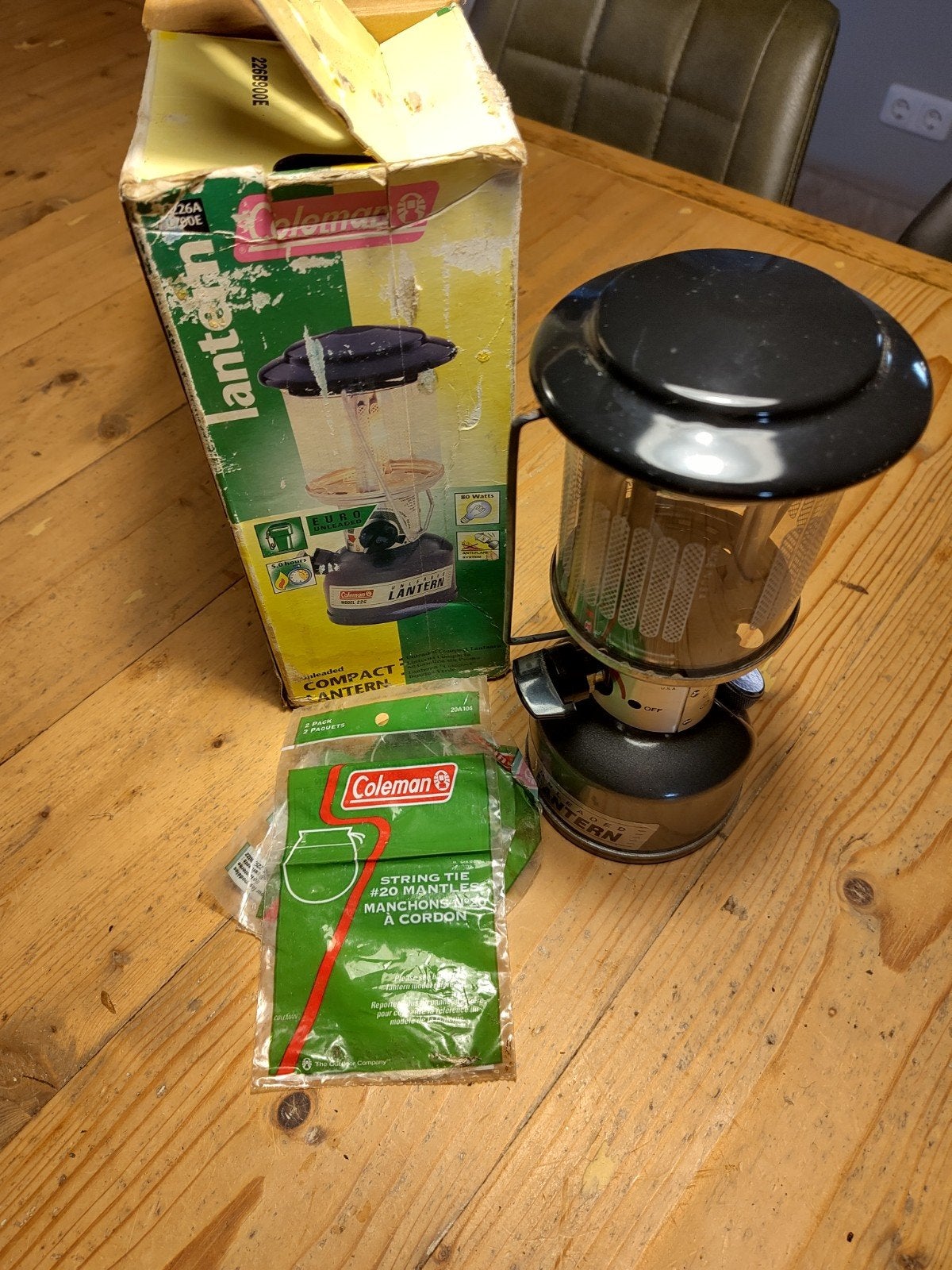 Coleman Compact Unleaded Lantaarn 226A700E met 5 kousjes, Caravans en Kamperen, Ophalen of Verzenden, Gebruikt