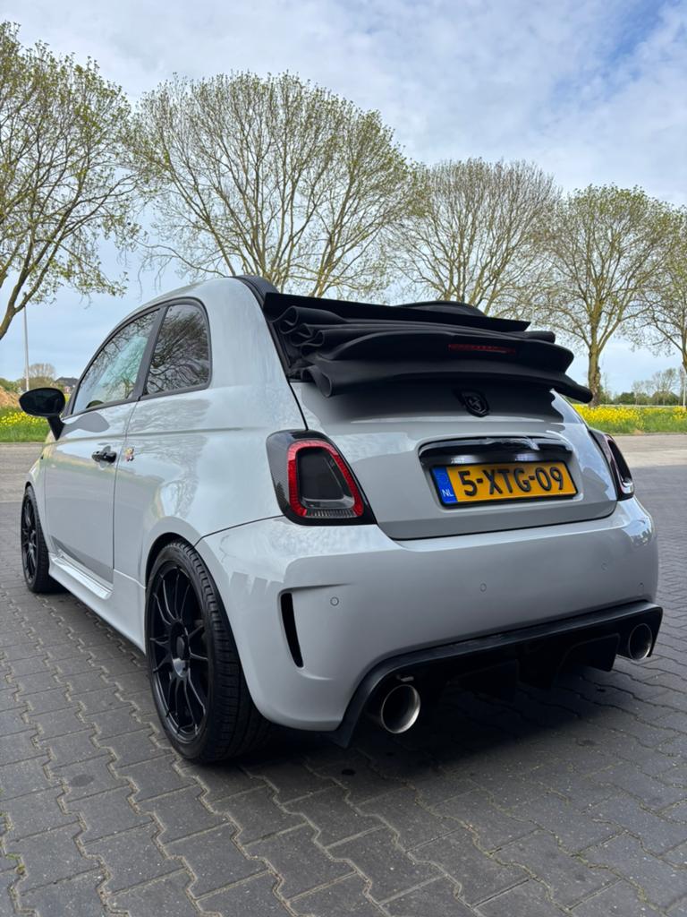 Abarth 500 595 Cabrio 250PK Revisie Distributie Bilstein, Voorwielaandrijving, 15 km/l, 40 €/maand, 4 cilinders