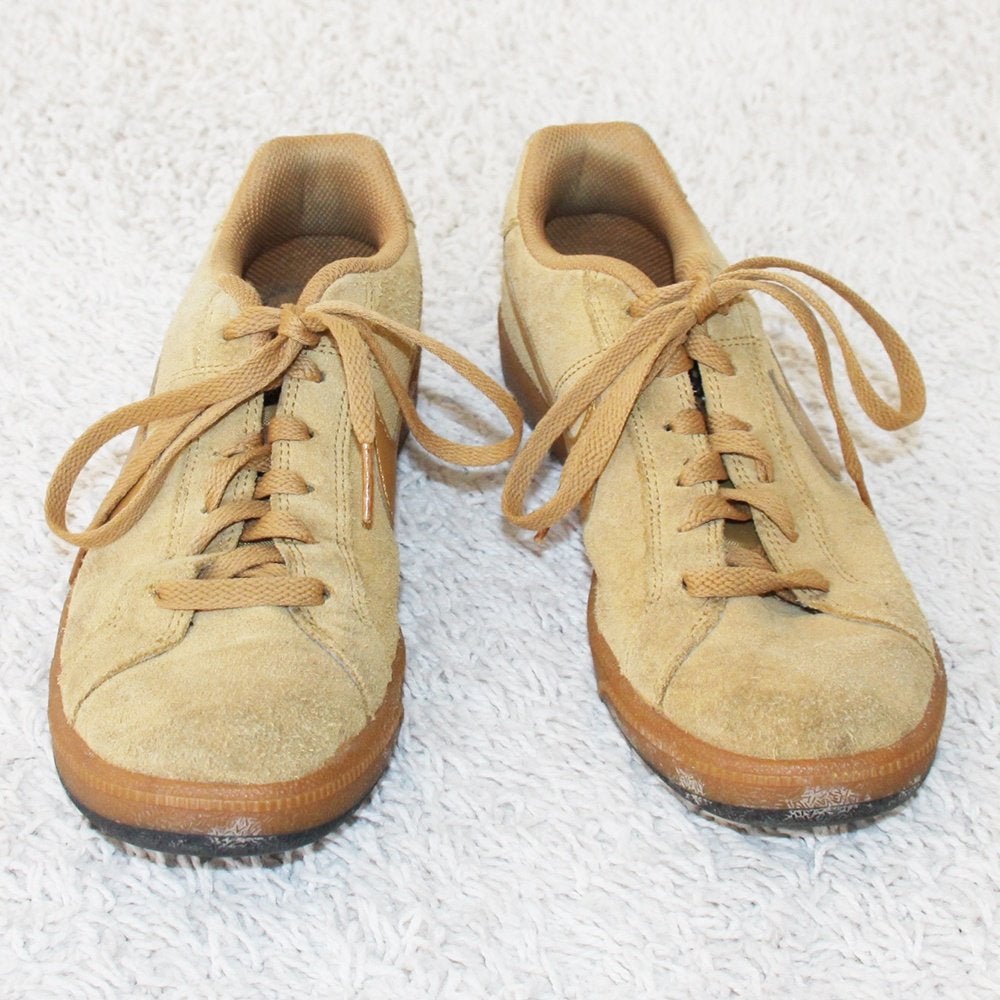 Zeer Mooie Suede Nike Sneakers s17 (Maat 39) € 60,-, Bruin, Nike, Ophalen of Verzenden, Sneakers of Gympen