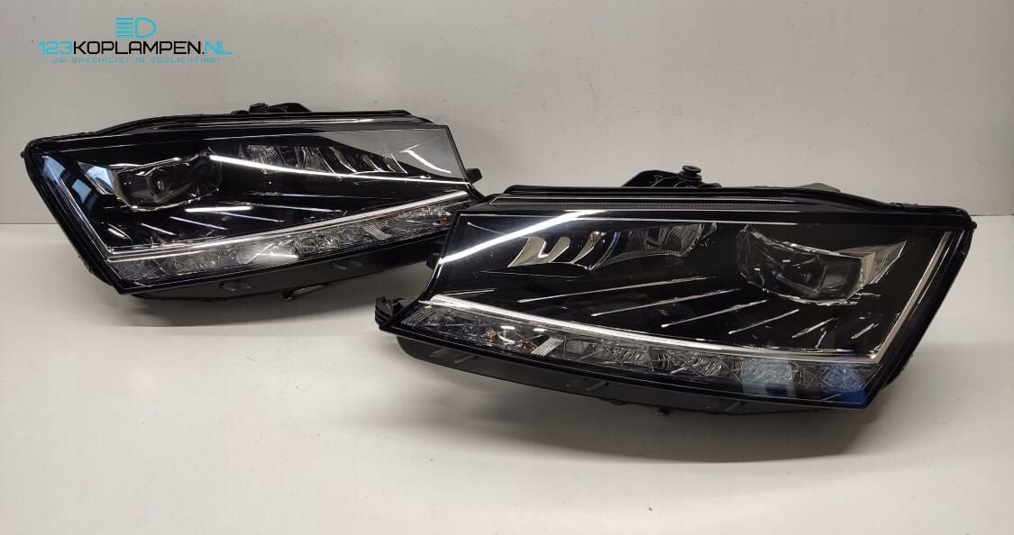 Skoda Fabia 3 Facelift Full Led koplamp links rechts, Gebruikt, -, -, Ophalen of Verzenden