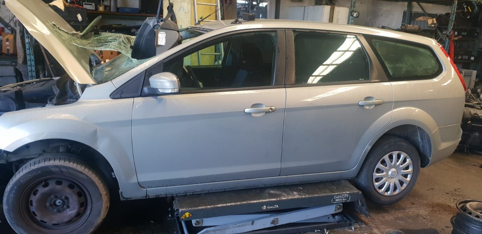 FORD FOCUS PORTIEREN LV+LA  BJ 2009, Auto-onderdelen, Carrosserie en Plaatwerk, Gebruikt, -, Deur, -