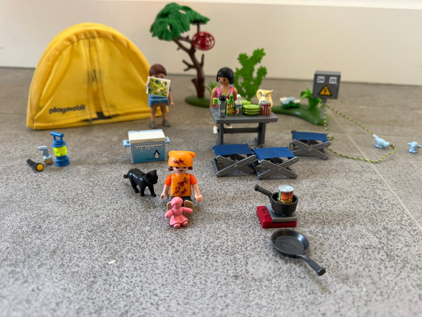Playmobil summerfun camping, Kinderen en Baby's, Ophalen, Zo goed als nieuw