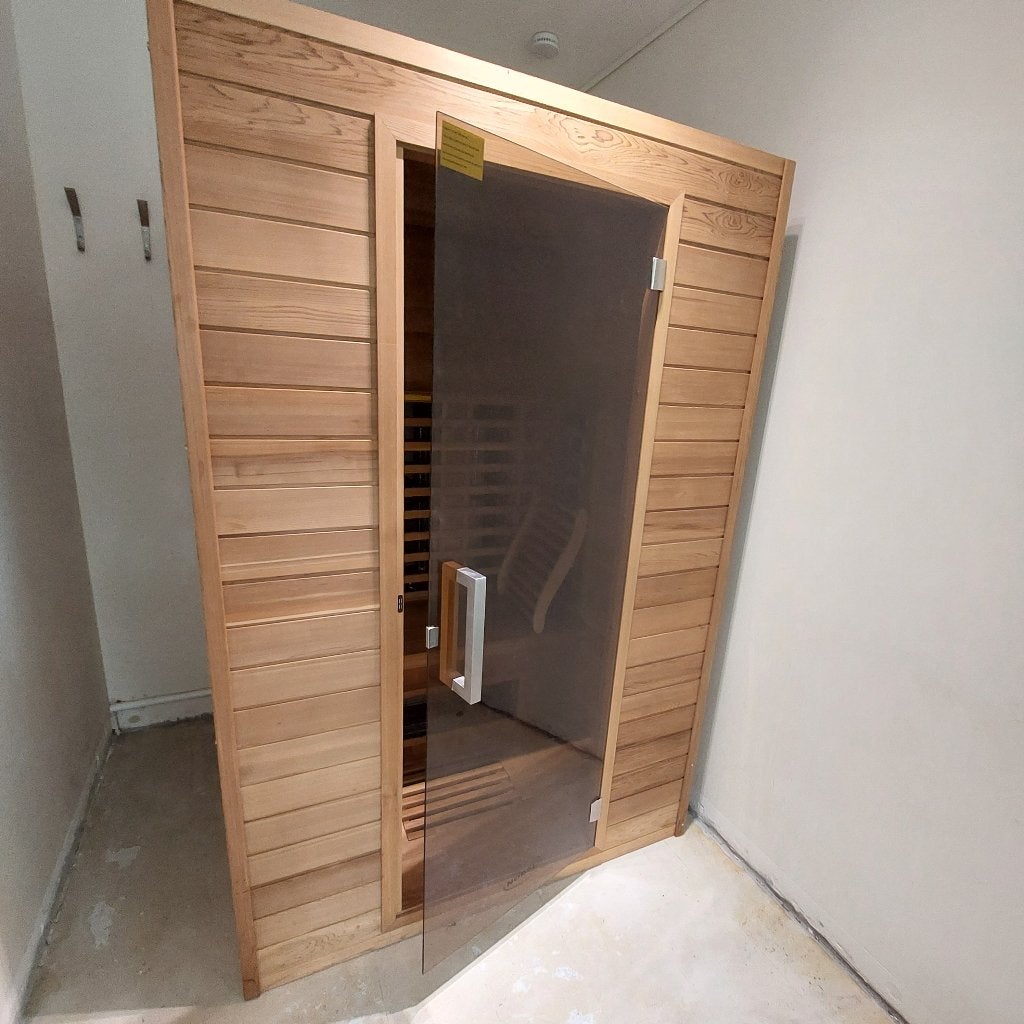 binnen sauna 7 ABC-heaters en kleurtherapie, RedCedar, 3pers, Ophalen, Zo goed als nieuw, Complete sauna