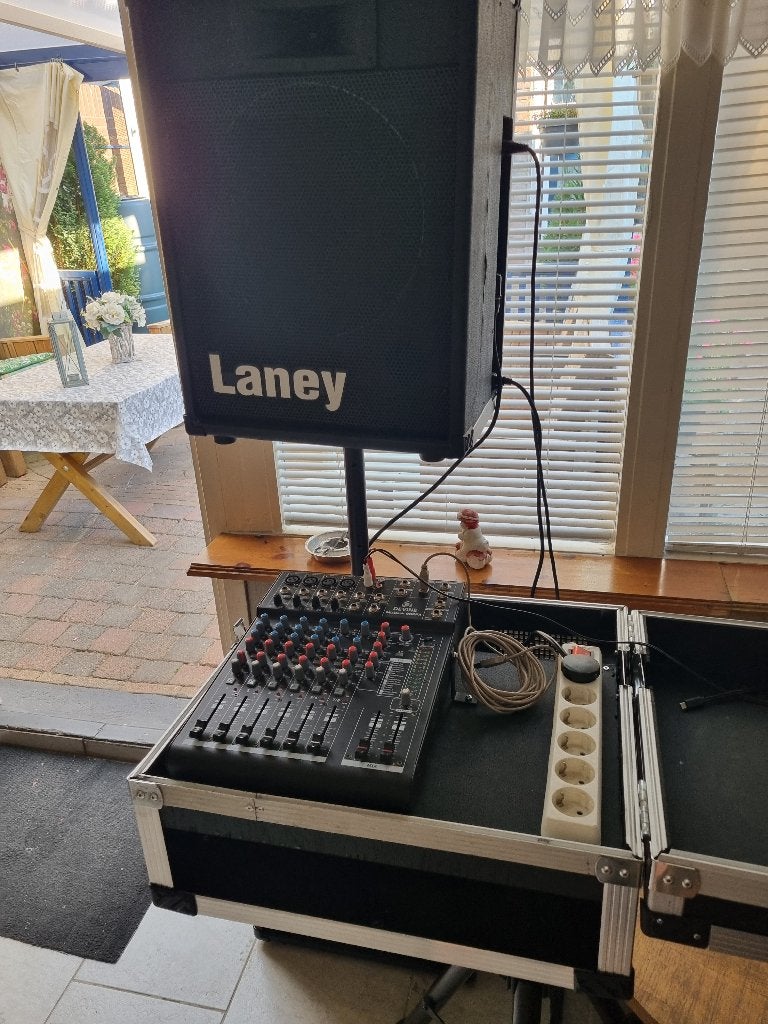TE KOOP COMPLETE DJ INSTALATIE., Ophalen, Zo goed als nieuw, Dj-set, Overige merken