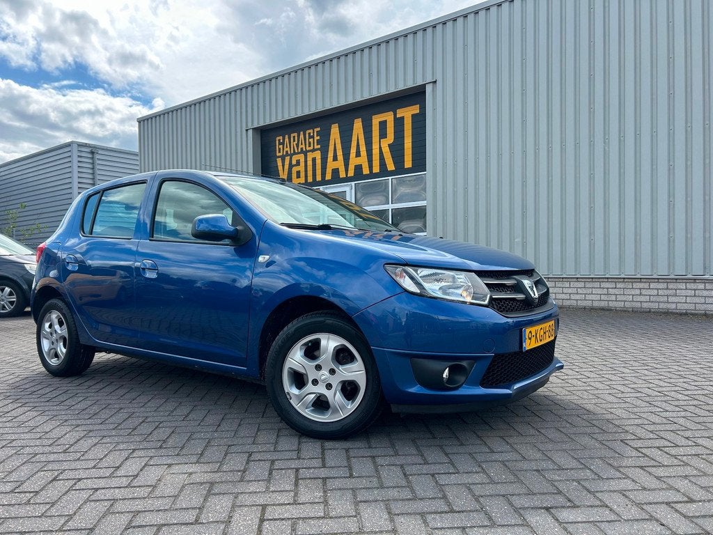 Dacia Sandero 0.9 TCe Lauréate | NAVI | CRUISE |, Auto's, Dacia, Bedrijf, Te koop, Sandero, ABS, Airbags, Airconditioning, Bluetooth