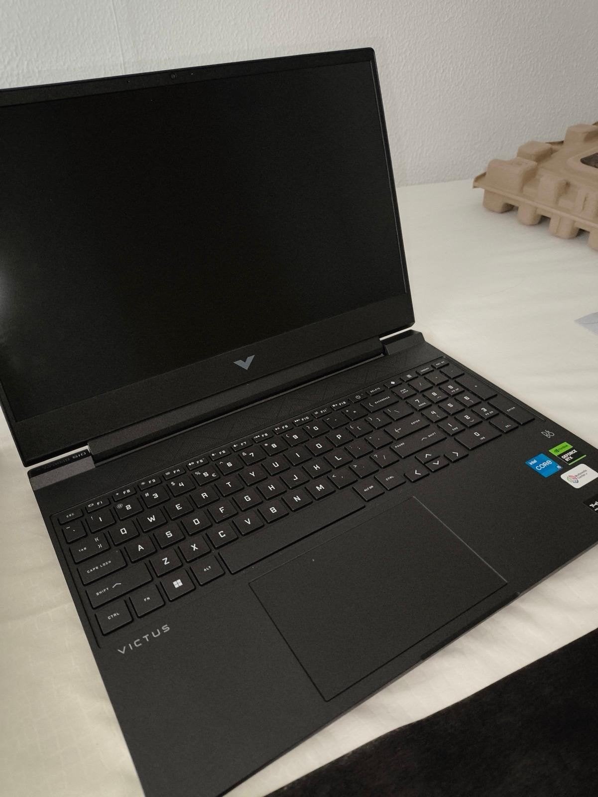 Foto 4 van HP Victus Gaming Laptop - Zo goed als nieuw