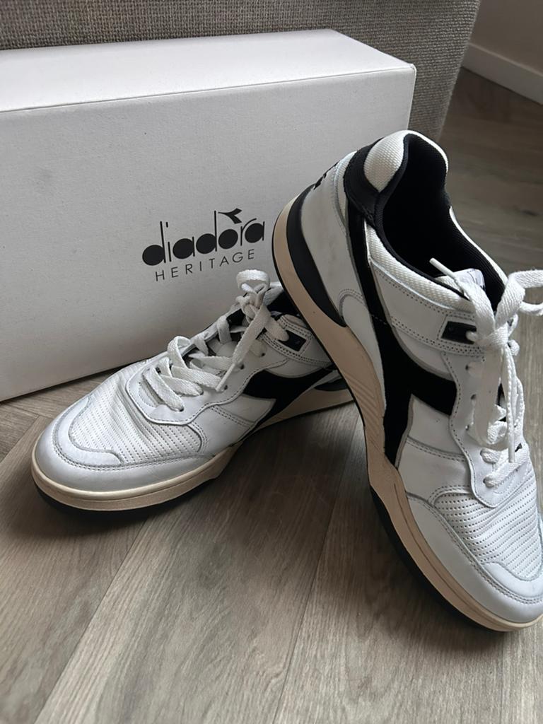 Diadora Heritage Sneakers Maat 44 - Wit/Zwart, Verzenden, Wit, Sneakers of Gympen, Zo goed als nieuw