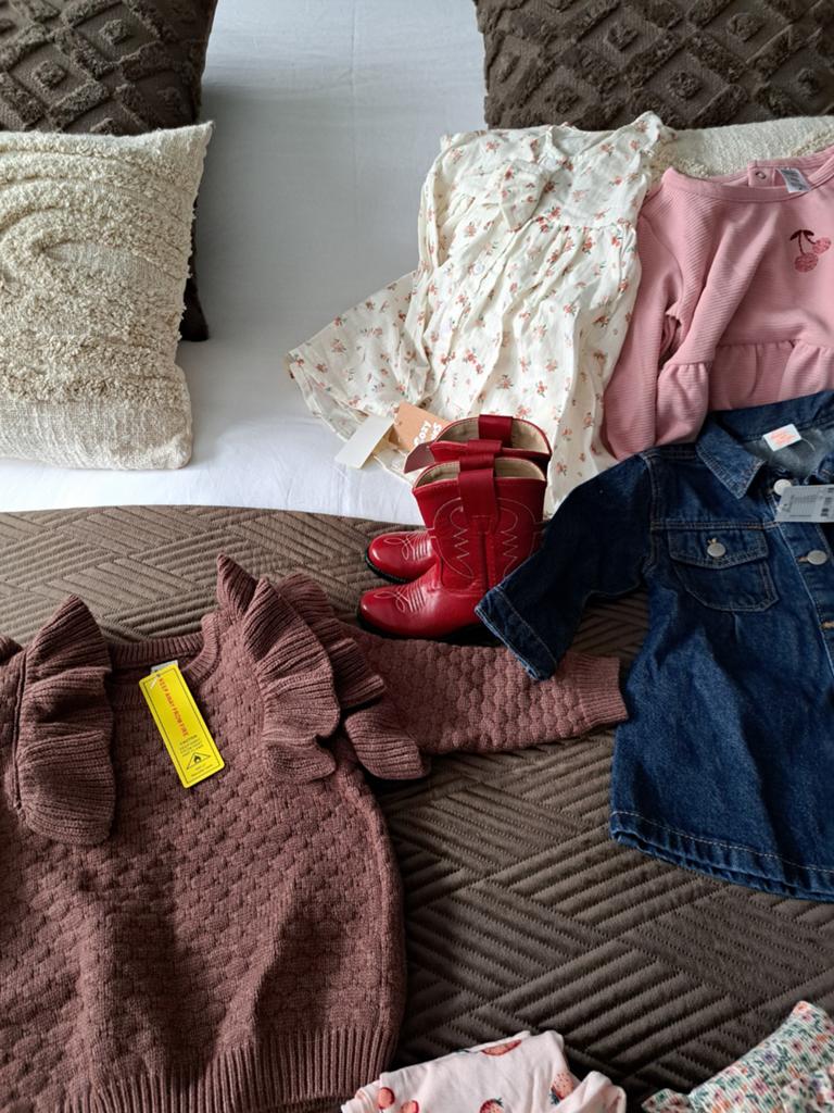 Nieuwe kinderkleding met en zonder kaartje jurkjes,broekjes, Ophalen, Nieuw
