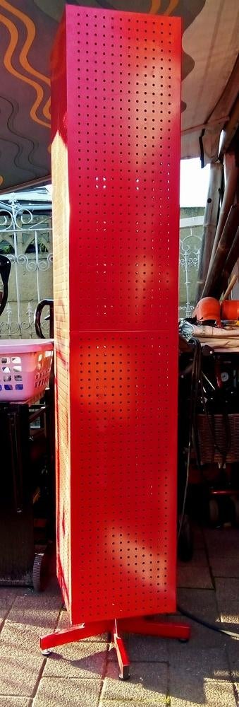 gereedschapsrek,groot display roterend,geperforeerde wanden, Ophalen, Zo goed als nieuw