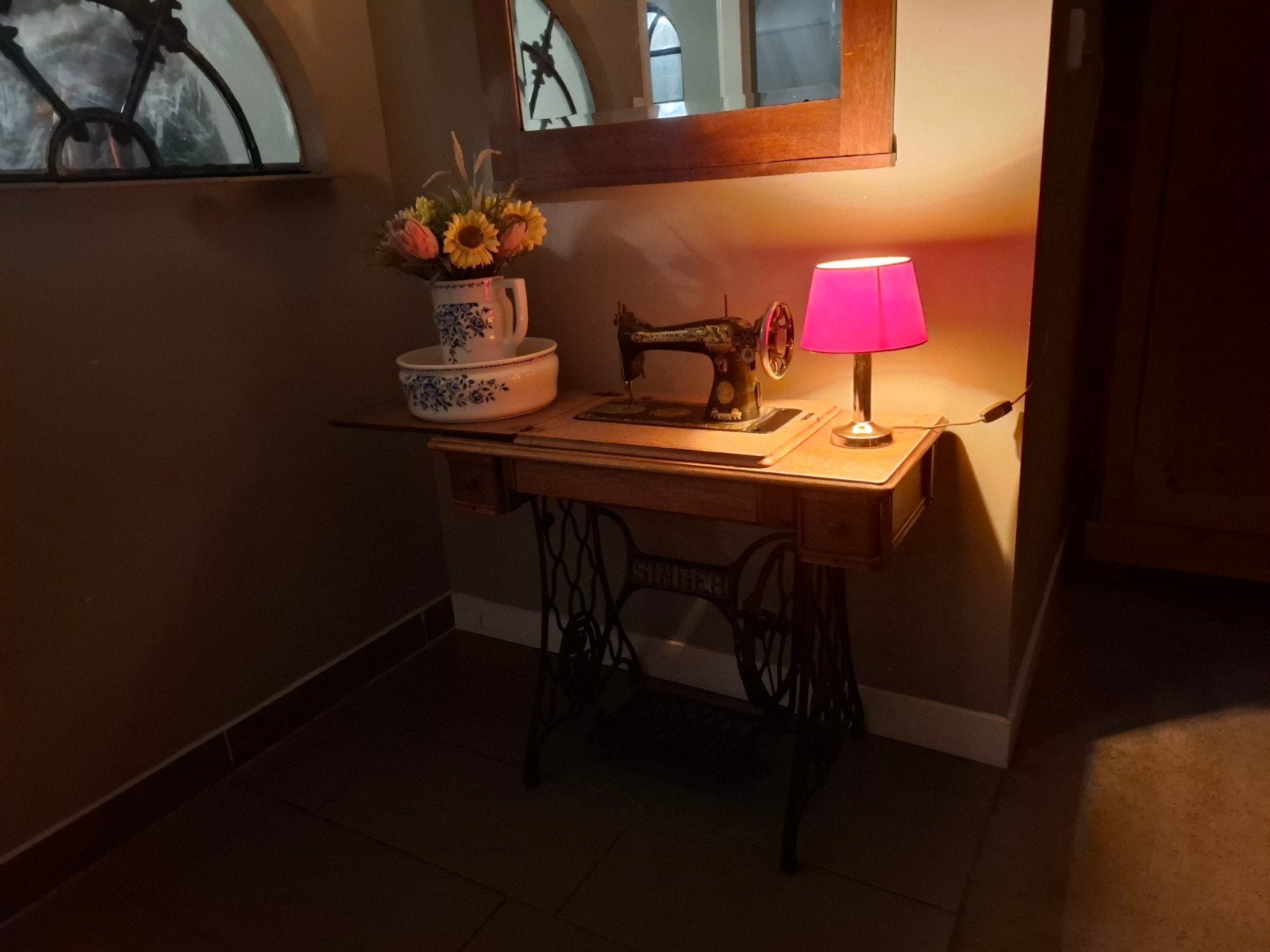 oude naaimachine, niet de accesoires, Ophalen, 25 tot 50 cm, Rond