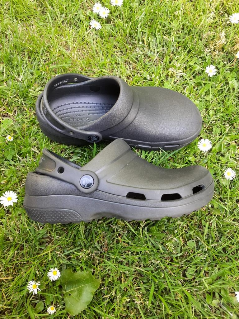 Crocs Specialist II Work Clogs Zwart M4 W6 (36-37), Kleding | Dames, Schoenen, Zwart, Ophalen of Verzenden, Zo goed als nieuw