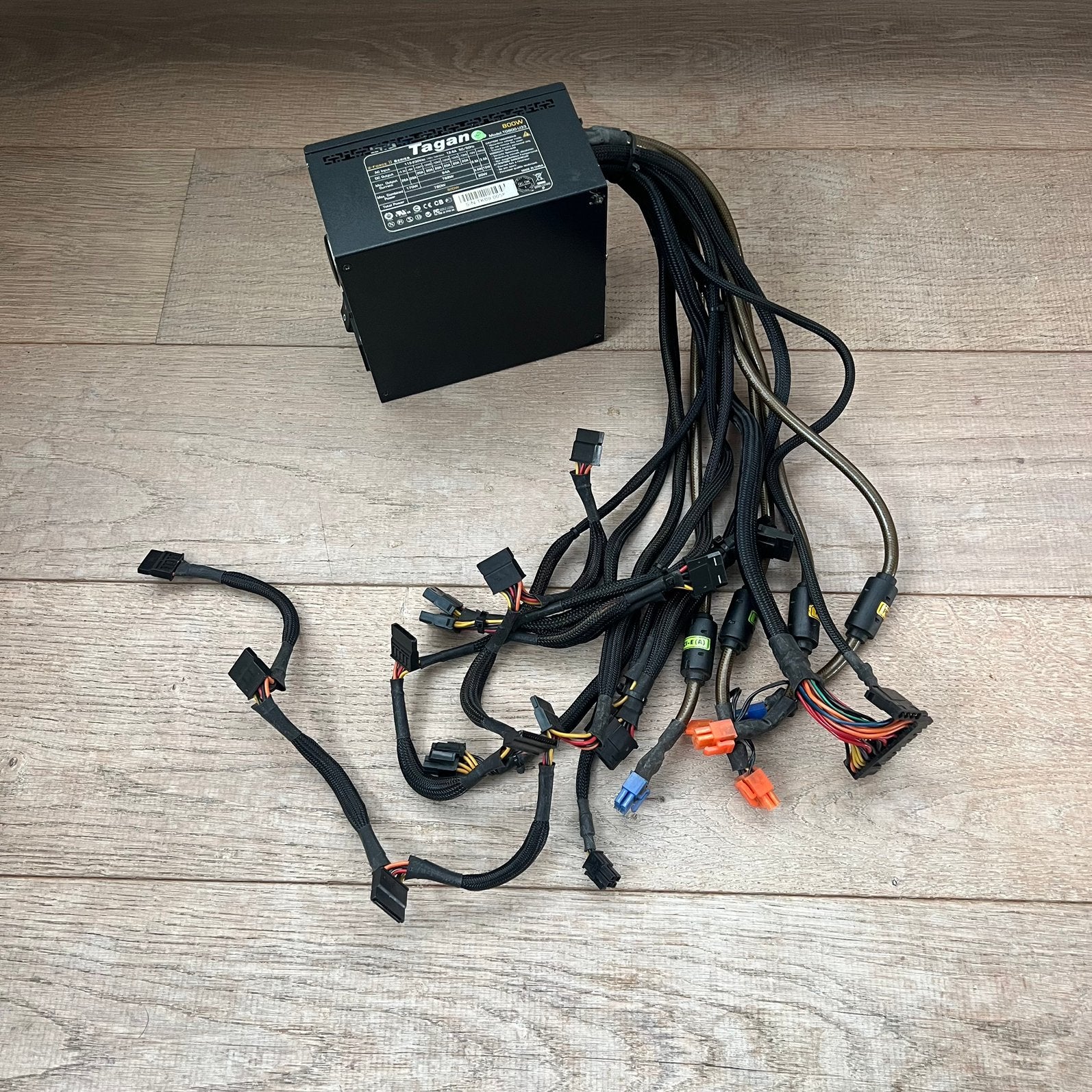 Tagan TG800-U33 – 800W ATX Voeding, Ophalen of Verzenden, Gebruikt