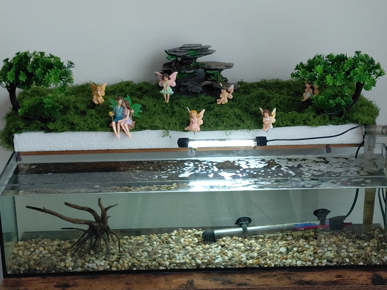te koop aquarium 80x20x20, Dieren en Toebehoren, Ophalen, Inclusief toebehoren, Zo goed als nieuw