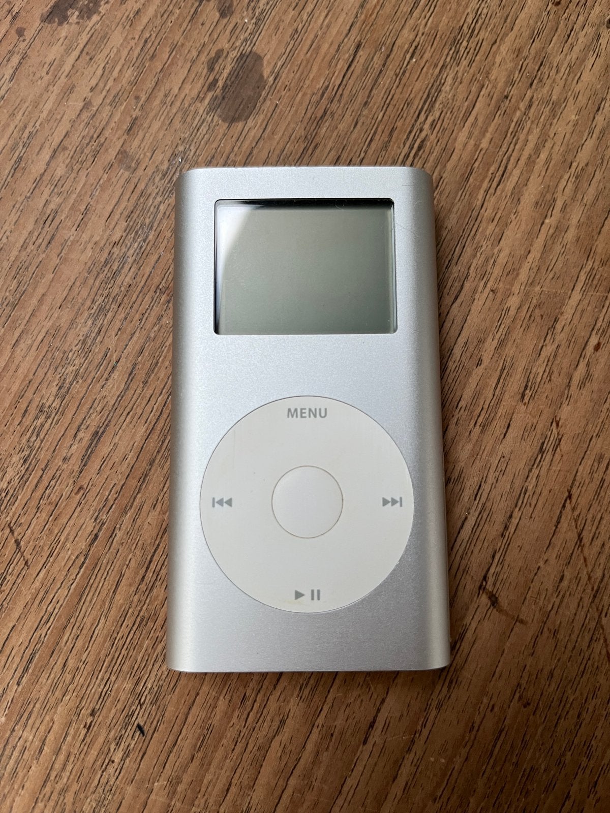 iPod mini 2nd gen 4gb new battery and great condition, Mini, Ophalen of Verzenden, Zo goed als nieuw, Zilver