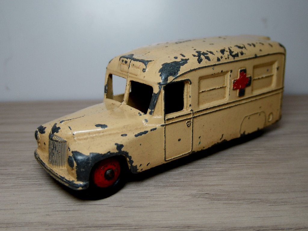 Dinky Toys 1/43 Daimler Ambulance, Verzenden, Gebruikt, Auto, Dinky Toys