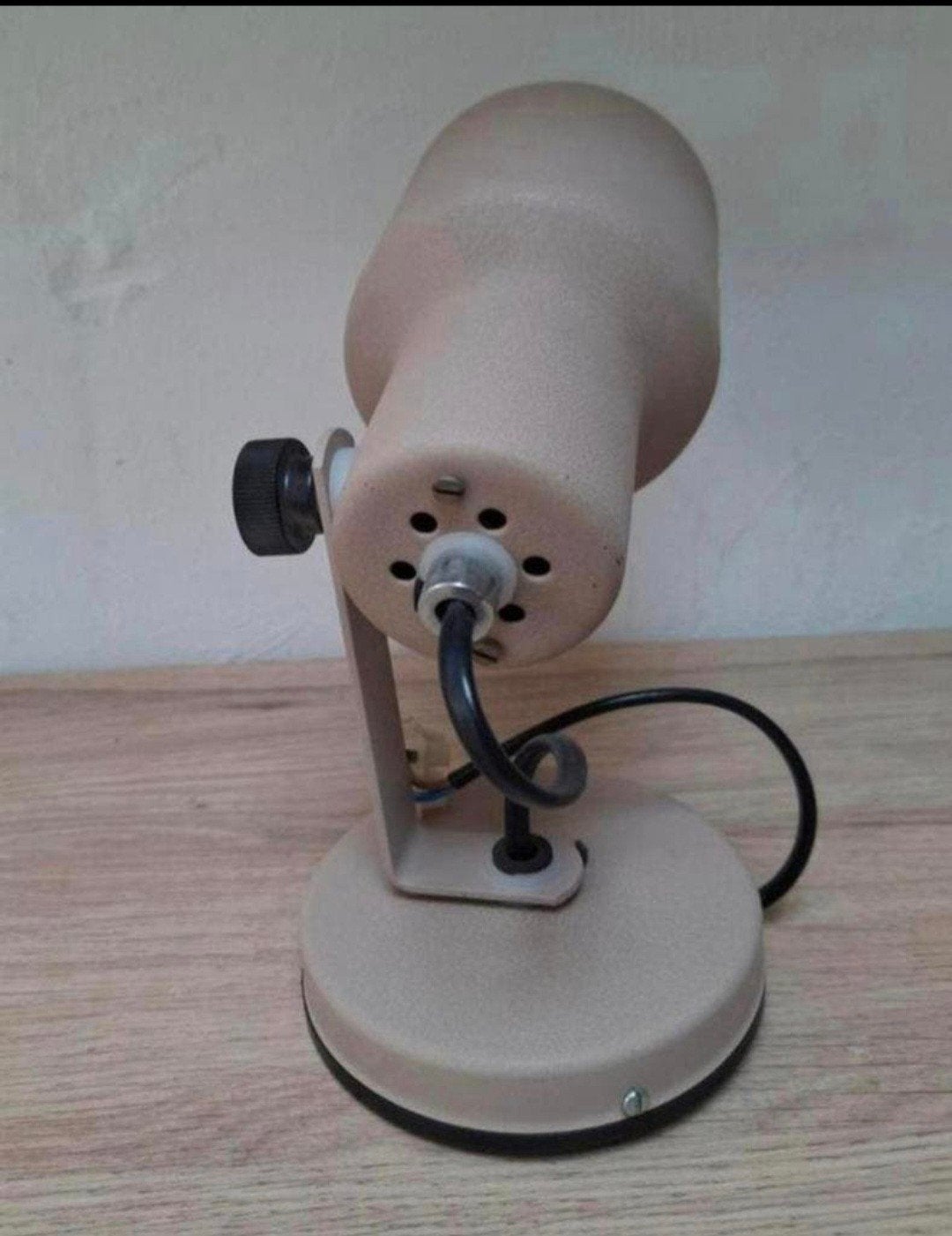 Beige vintage spot., Huis en Inrichting, Lampen | Tafellampen, Beige, Ophalen of Verzenden, Vintage